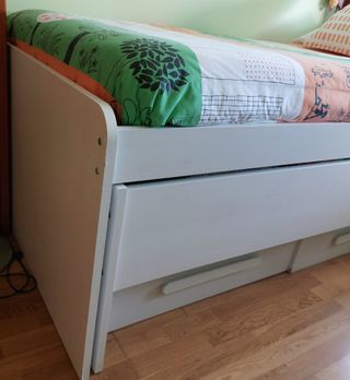 Doble cama infantil con cajones de almacenamiento 