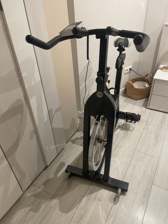 Bicicleta de Spinning DKN
