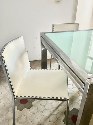 GANGA! Comedor con 4 sillas. Mesa extensible! 