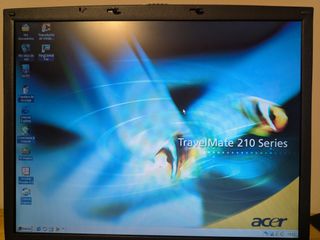 Portátil Acer TravelMate 212TX