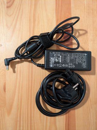 Portátil Acer TravelMate 212TX