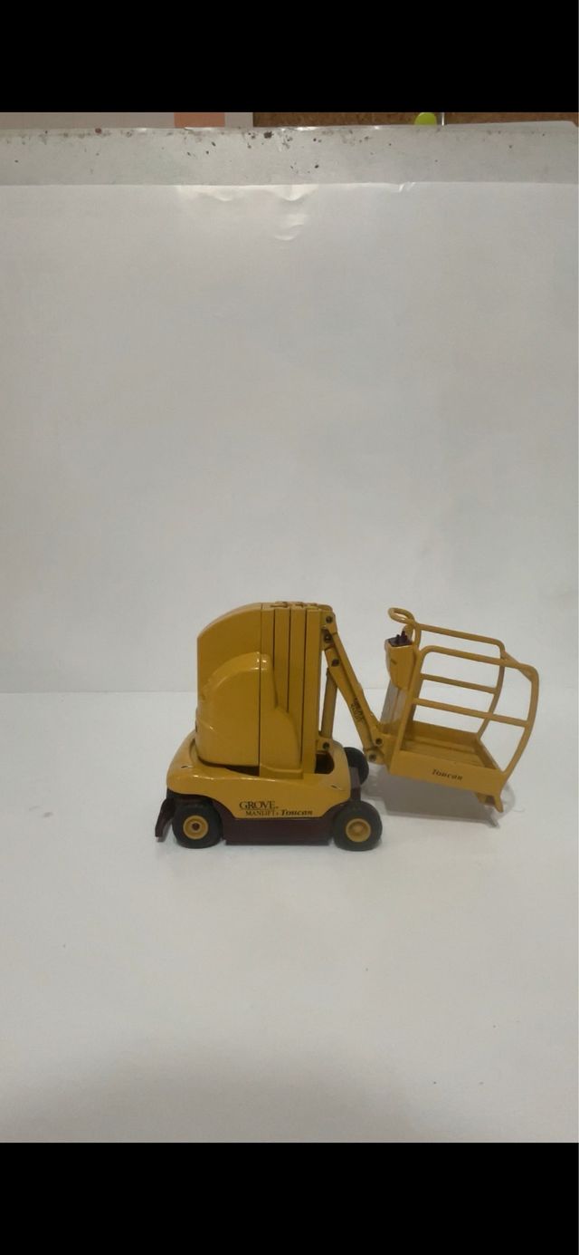 Elevadora Grove Joal 1:25