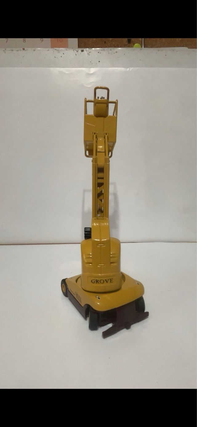 Elevadora Grove Joal 1:25