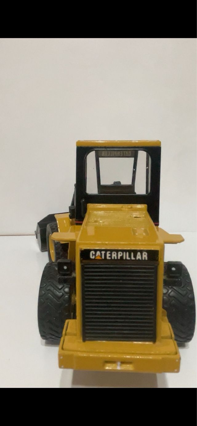 Cargadora CAT IT18F Joal 1:25