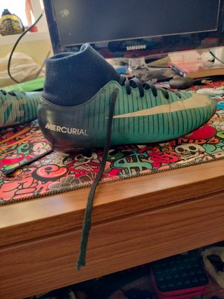 Botas de fútbol Adidas F30 Talla 34