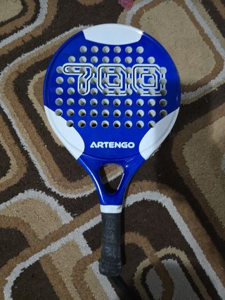 Pala de pádel Artengo 700