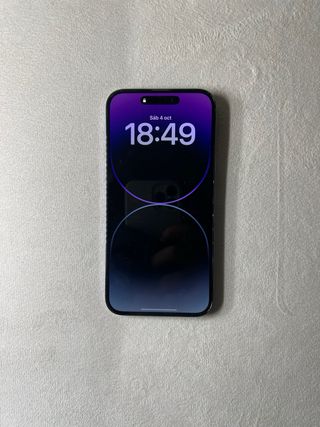 iPhone 14 Pro Max Morado Oscuro