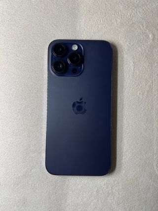 iPhone 14 Pro Max Morado Oscuro