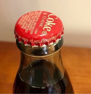 Bottiglie di Coca Cola provenienti da diversi paesi