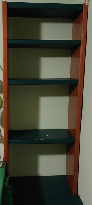 Dos librerías infantiles y 3 Baldas