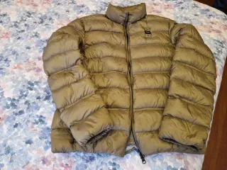 Chaqueta de plumón Blauer hombre verde oliva. 