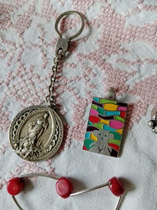 Plata de Ley Colgante y Anillo