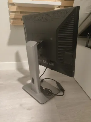 Monitor Dell Negro
