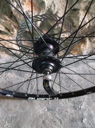 Rueda delantera 27.5 con disco