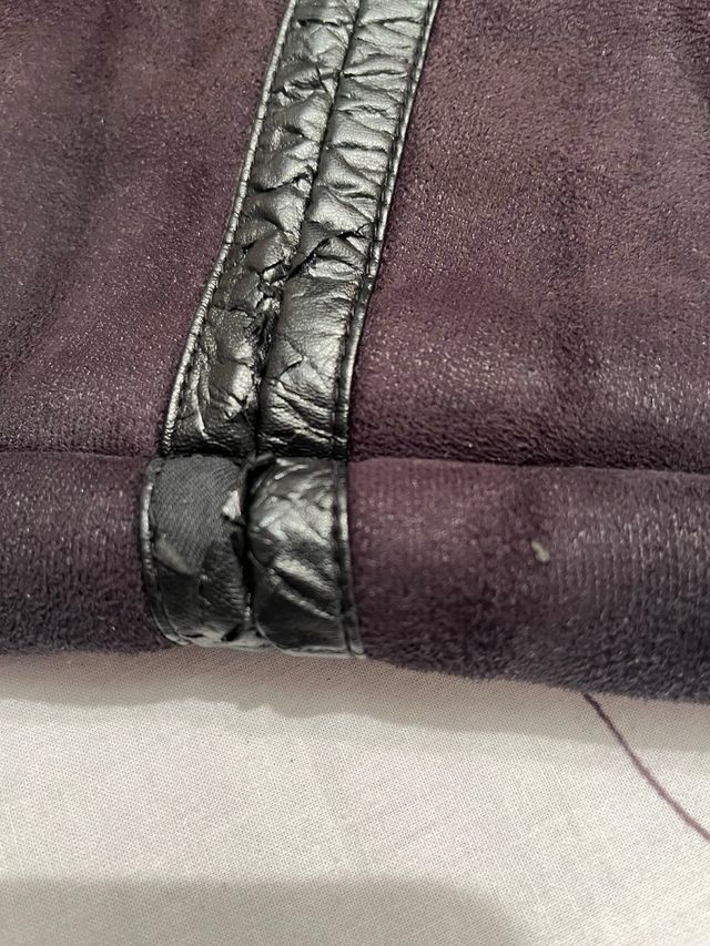 Cazadora abrigada con  pelo por el interior  25