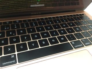 MACBOOK AIR CORE I5 1.613 RETINA TRUE TONE (2019)