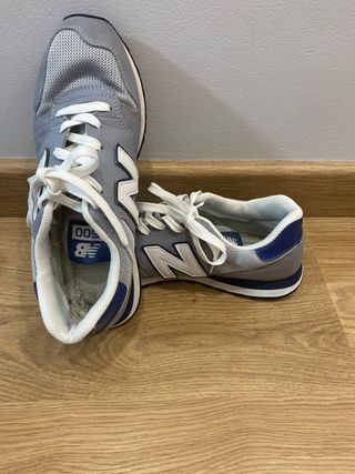 Zapatillas New Balance Gris y Azul
