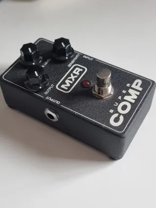 Pedal compresor de guitarra MXR Super Comp