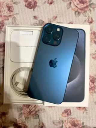 iPhone 15 Pro Max Blu Titanio