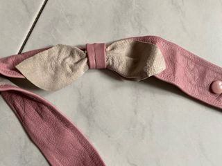 Cintura bambina pelle rosa con fiocco