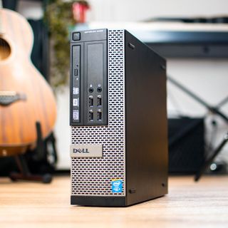 PC i5 – 1TB SSD, 16GB RAM, W11 PRO