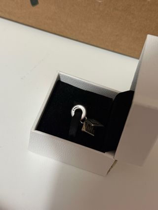 Charm Pandora Harry Potter Carta Roja y Plata