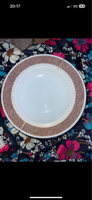 Piatti Borbonese in porcellana