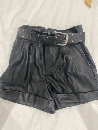 Falda y pantalón cuero negro T.36