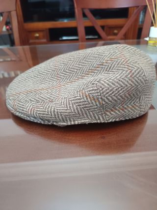 Gorra de lana con diseño de espiga