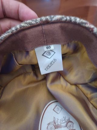 Gorra de lana con diseño de espiga
