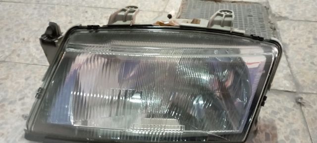 Faro derecho Saab 93