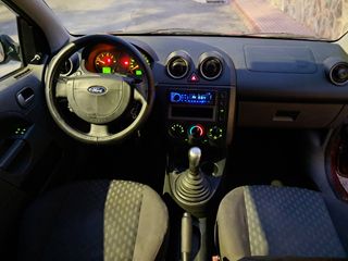 Ford Fiesta 2003