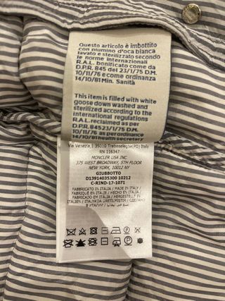 auténtica Chaqueta Moncler Gris y Blanca