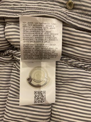 auténtica Chaqueta Moncler Gris y Blanca