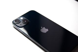 iPhone 14 128GB Mezzanotte - Batería 100%