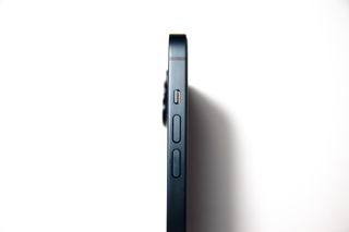 iPhone 14 128GB Mezzanotte - Batería 100%