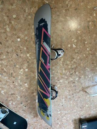Tabla Snowboard Nitro con Fijaciones Raiden