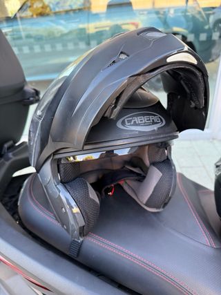 Yamaha X Max 125 - 4.200 km NO NEGOCIABLE