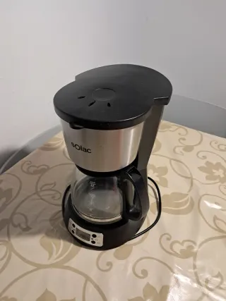 Cafetera Solac con jarra de cristal