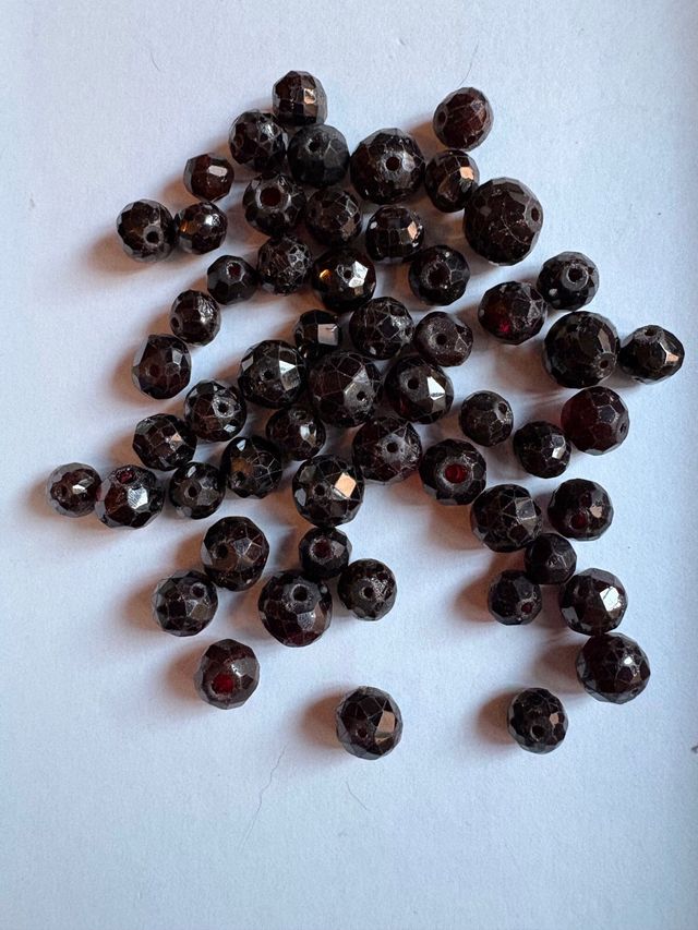 Lote Granates Facetados Siglo XIX