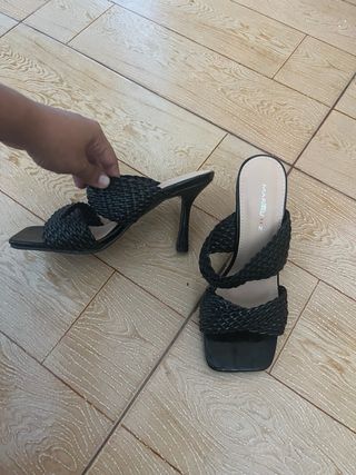 Sandalias negras tacón trenzado talla 36