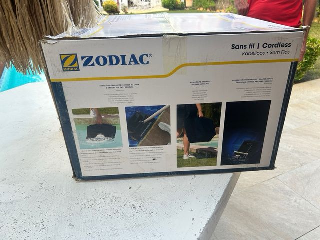 Robot Limpiafondos Zodiac CNX-Li 52 iQ