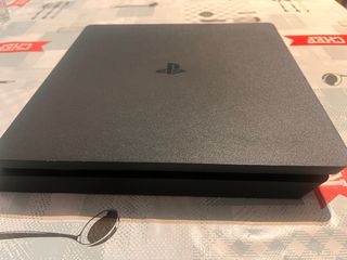 PS4 (PlayStation 4) Negra