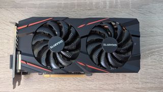 GIGABYTE RX 590 8GB Tarjeta Gráfica