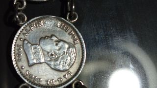Pulsera monedas plata antigua