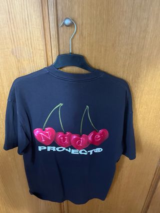 Camiseta Nude Project 