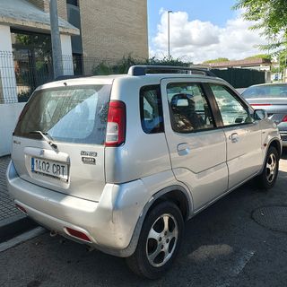 Suzuki Ignis 2002