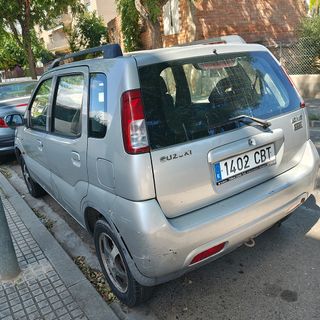 Suzuki Ignis 2002
