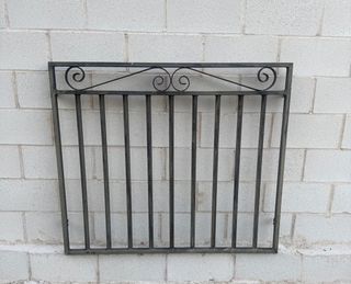 Rejas de Hierro Forjado para ventanas o vallas.