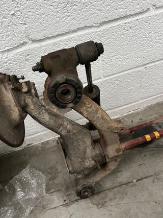 Puente trasero Peugeot 206 GTI para reparar